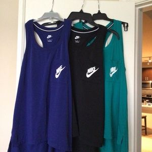Nike Razorback Tank tops Size Medium